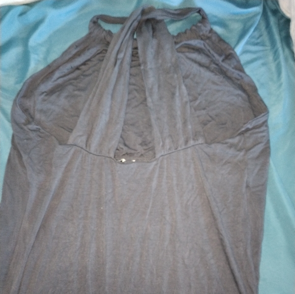 Top - Picture 2 of 2